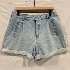 Vintage Petities Liz Claiborne Light Denim Shorts